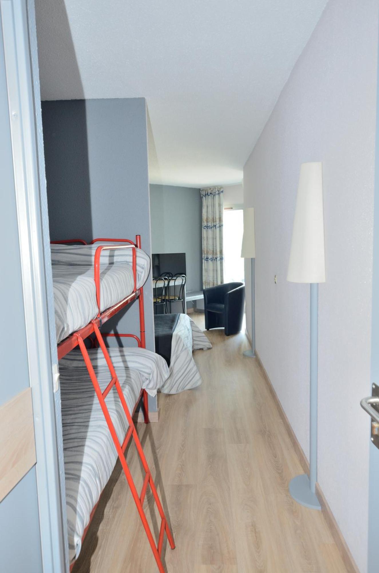 Logis Solhotel 3*