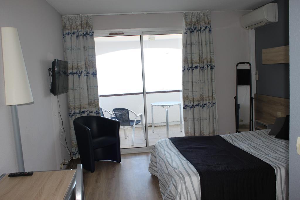 Hotel Logis Solhotel 3*