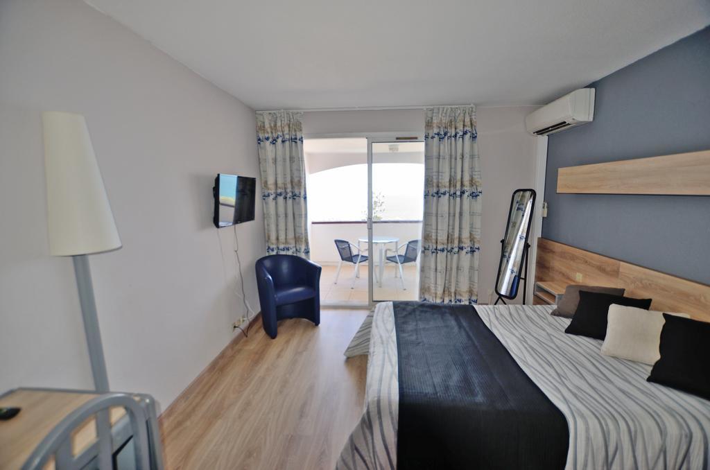 Hotel Logis Solhotel 3*