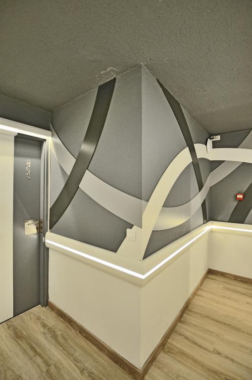 Hotel Logis Solhotel 3*